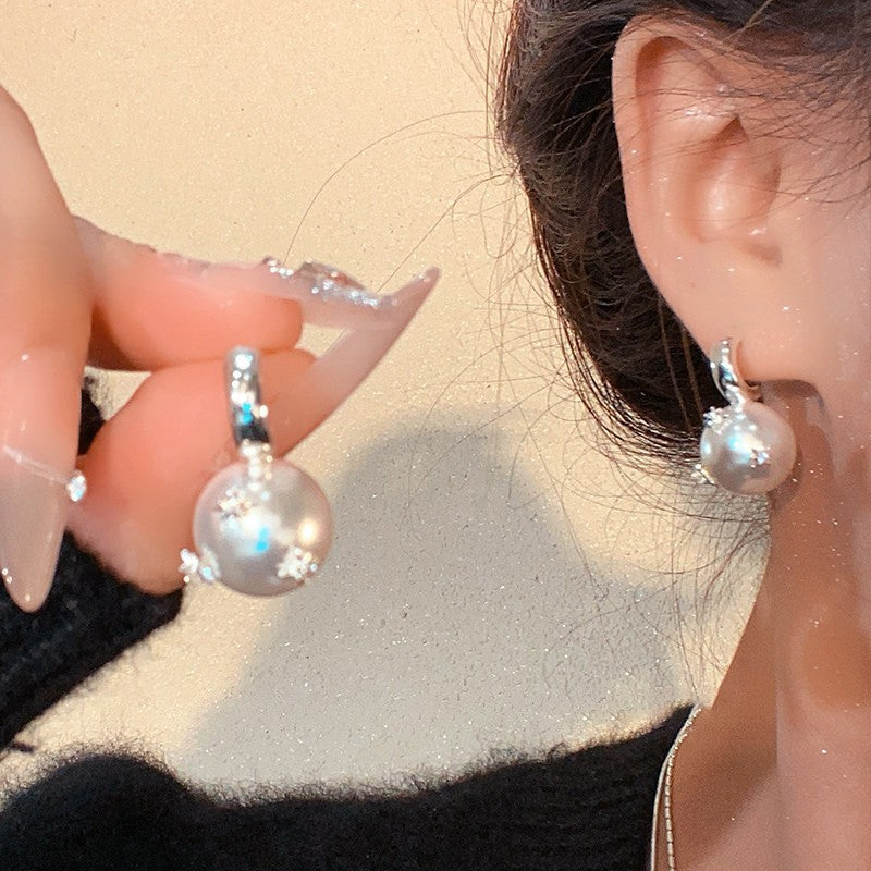 Women's Style Refined Zircon Flower Pearl Light Luxury High-grade Ear Earrings