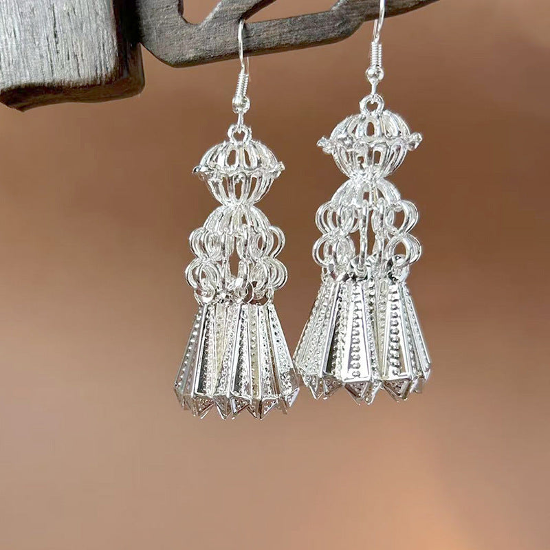 Sier Ethnic Style Peacock Retro Ear Hook Vintage Scenic Spot Earrings