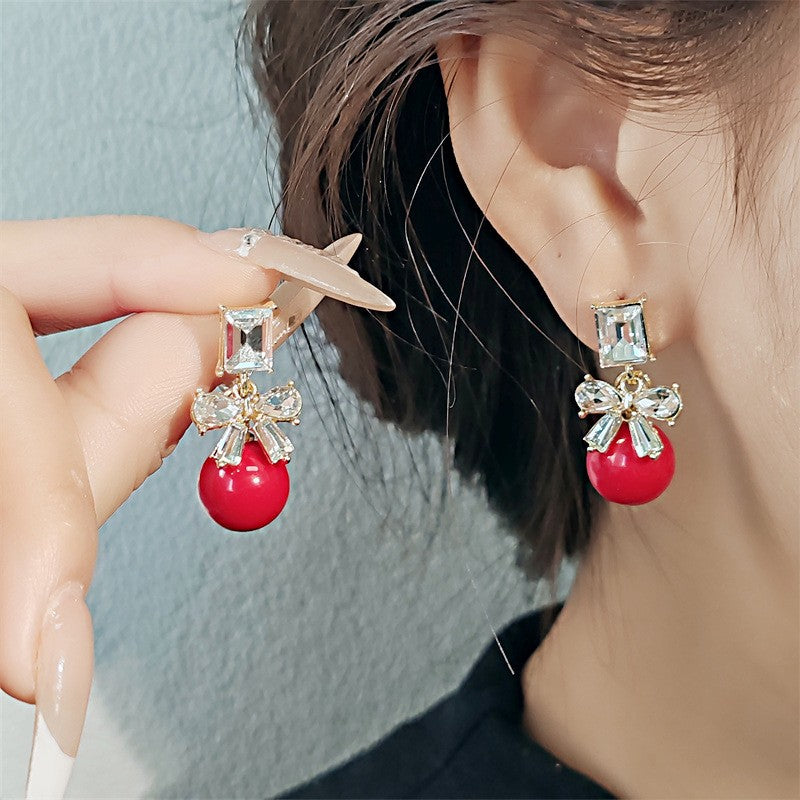 Chinese Red Elegant Retro Cheongsam Match White Earrings