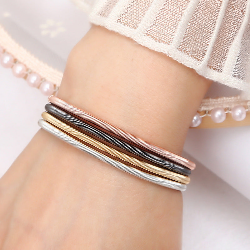 Spring Coil Screw Head Can Be Random Carbon Bracelet