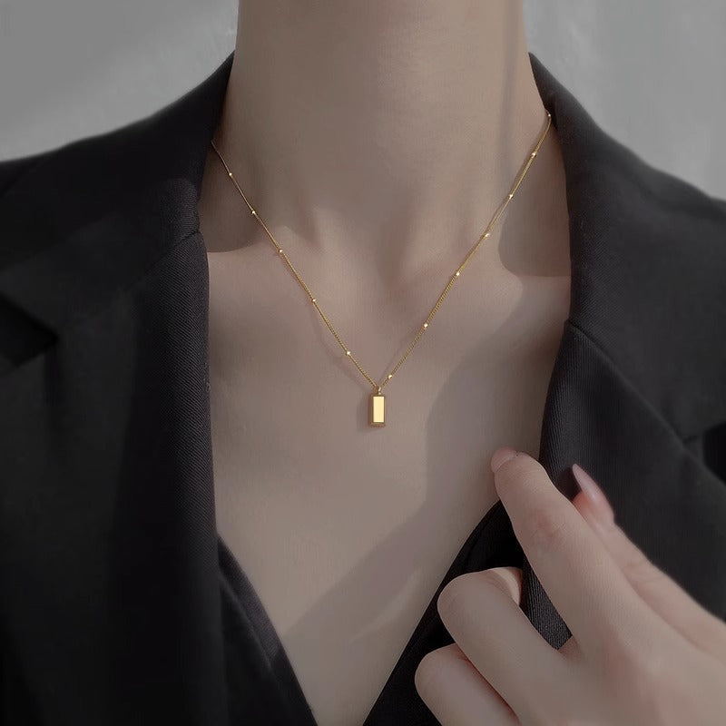 Long Block Female Niche Clavicle Chain Partition Bead Necklace