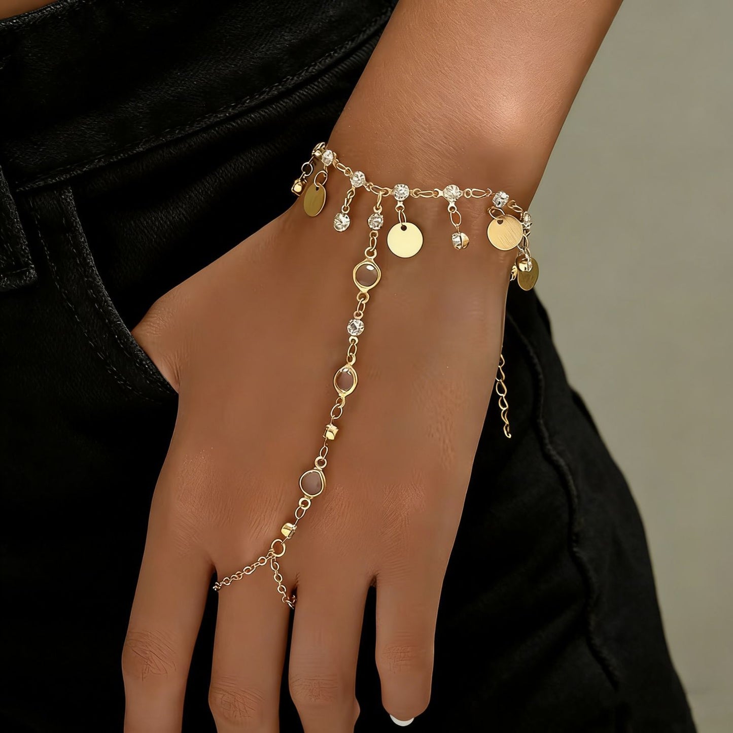 Fashion Sequin Tassel Personality Finger Chain Bracelets