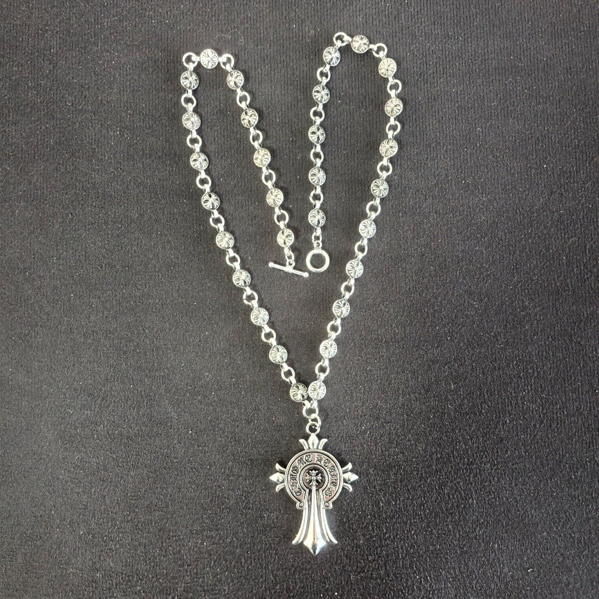 Women's & Men's Classic Cross Chain Fashion Fashionable Sweet Cool Neutral Necklace