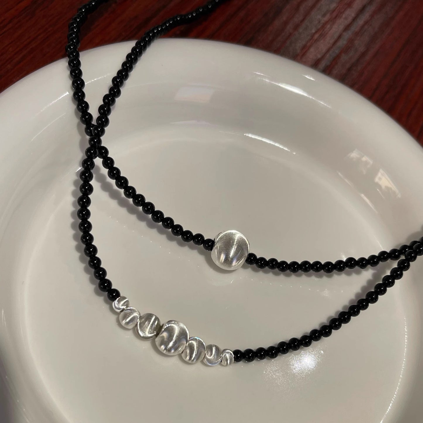 Women's Design French Retro Personality Minimalism Graceful Necklaces