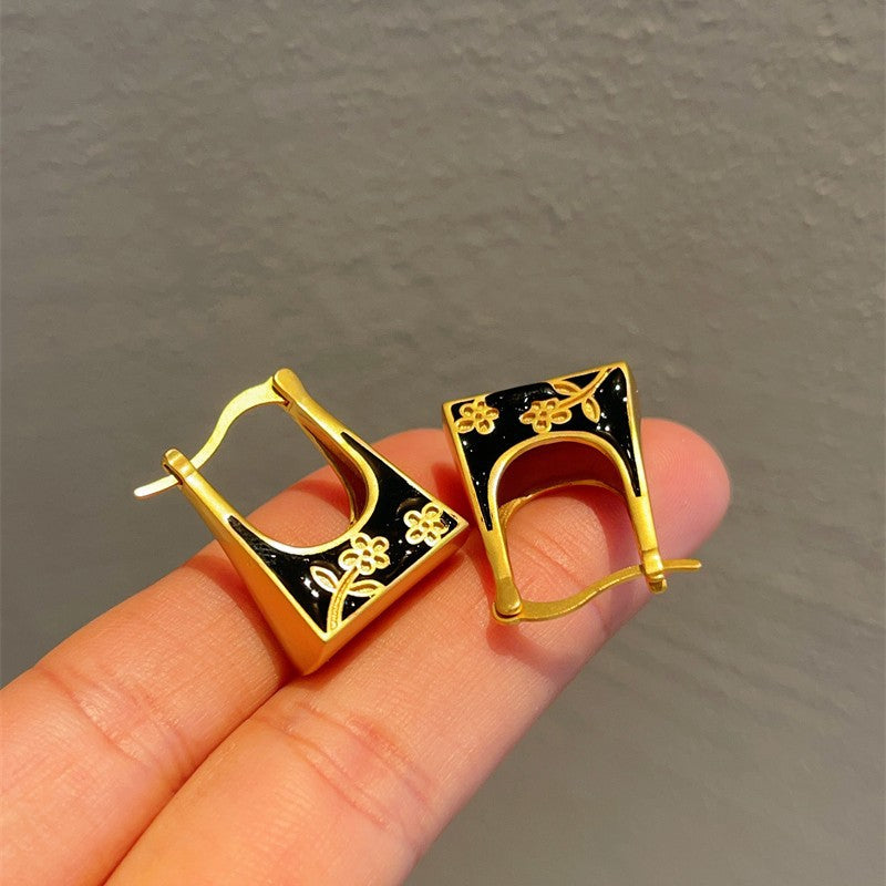 Cool Style Fashion Design Sense Ancient Gold Bag Clip Female Earrings