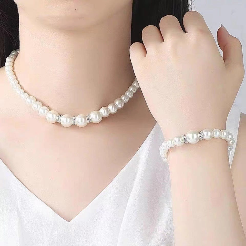 Women's Pearl Three-piece Gift For Mother Beautiful Necklace