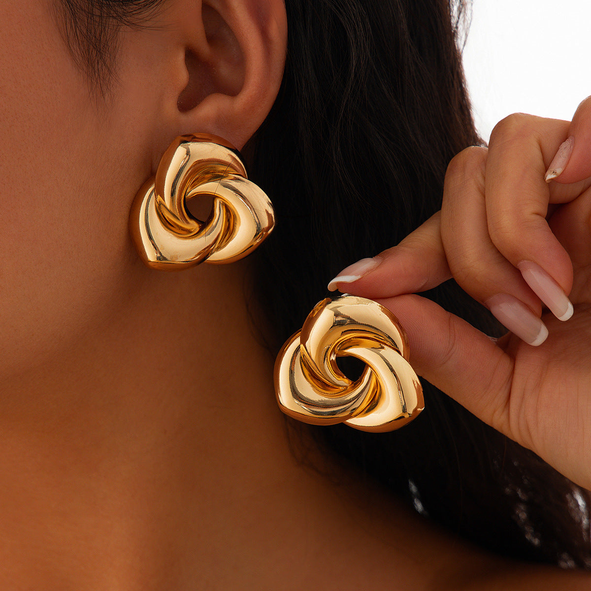 Exaggerated Texture Pleated Metallic Large Geometric Earrings