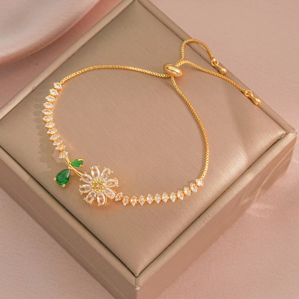 Female Sunflower Diamond Rotatable Suit Clavicle Necklaces