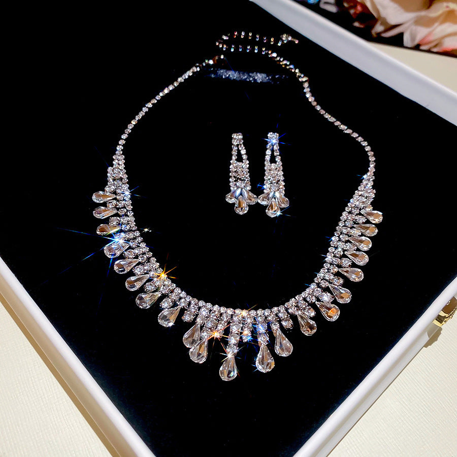 Elegant Drop Round Light Luxury Minority Necklaces