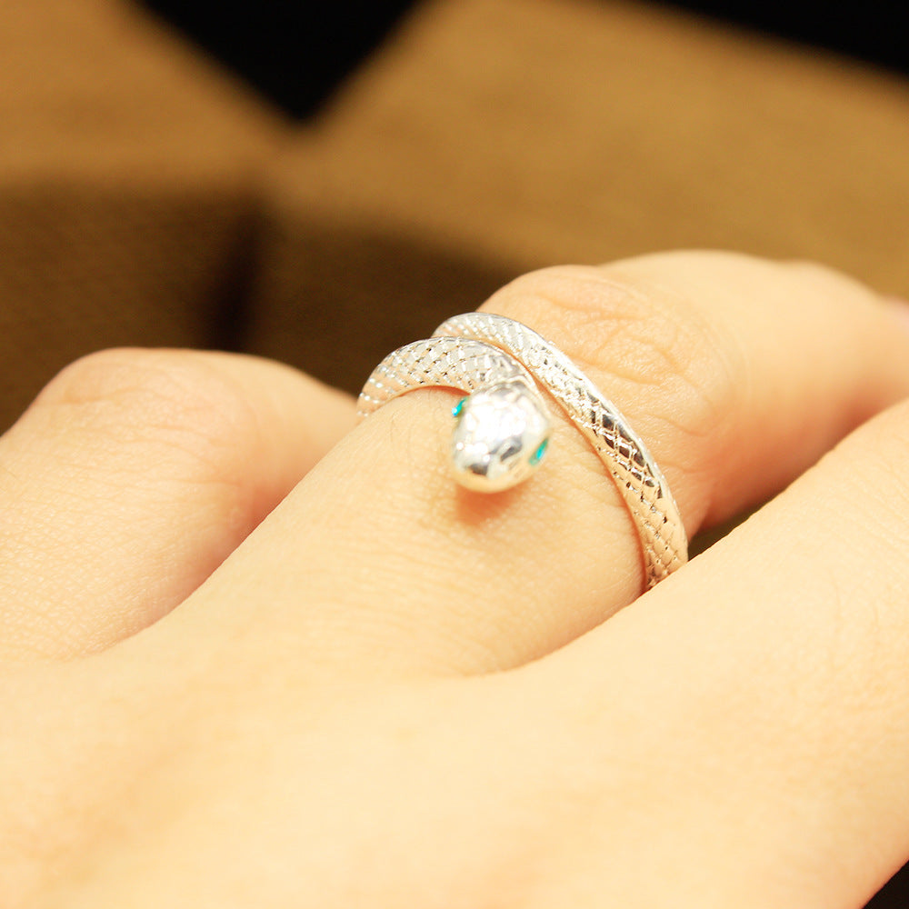 Smart Pet On Fingertips Simulated Snakes Knuckle Personality Rings