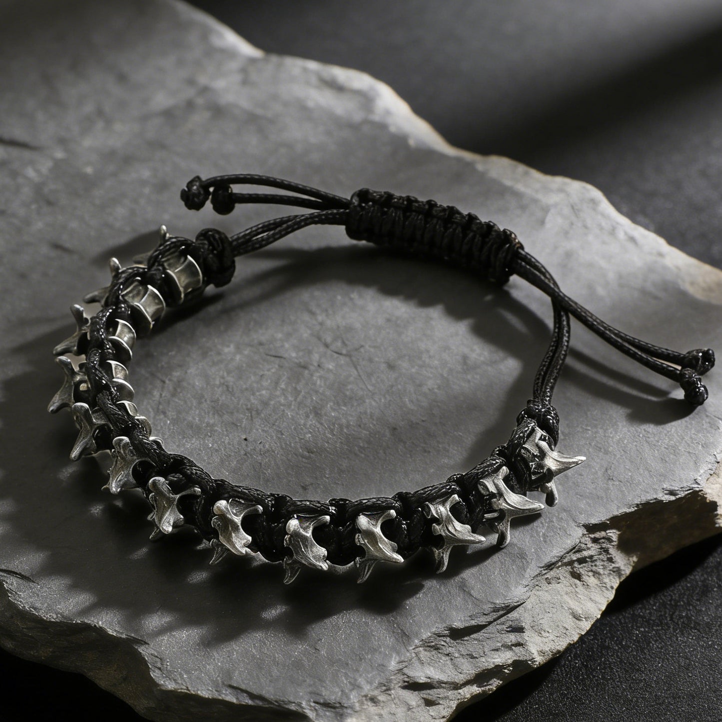 Men's & Women's Personality Punk Dark Alloy Keel Weaving Bracelet