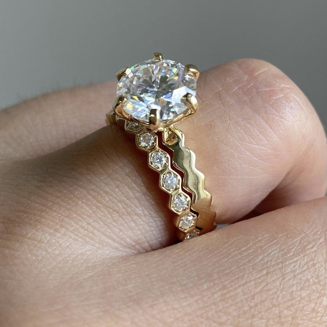 Honeycomb Couple Female Fashion Light Luxury Rings