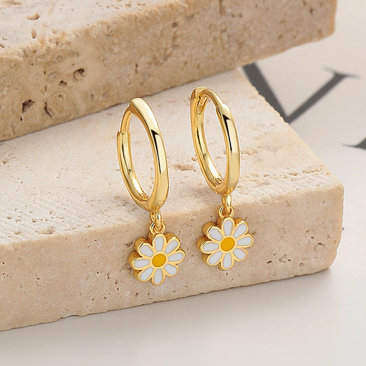 Women's Sterling Sier Sweet Fashion Daisy Ear Personality Earrings