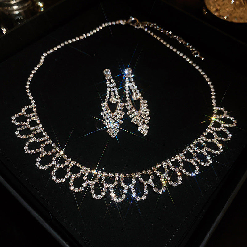 Elegant Drop Round Light Luxury Minority Necklaces