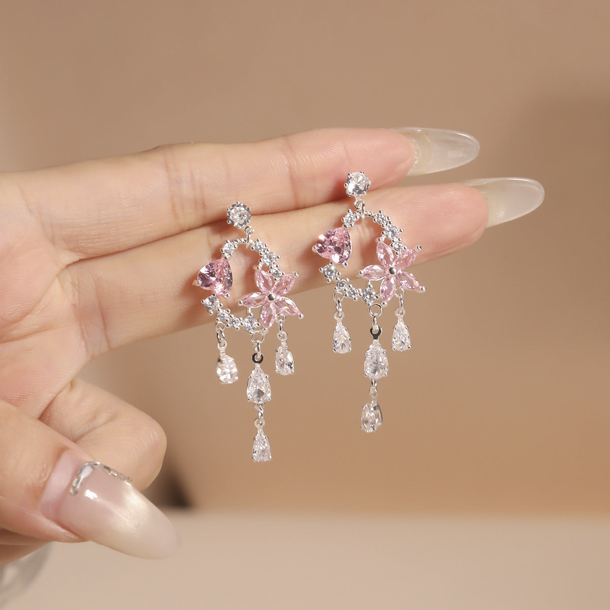 Women's Fantasy Iroha Crystal Exquisite Niche Blue Earrings