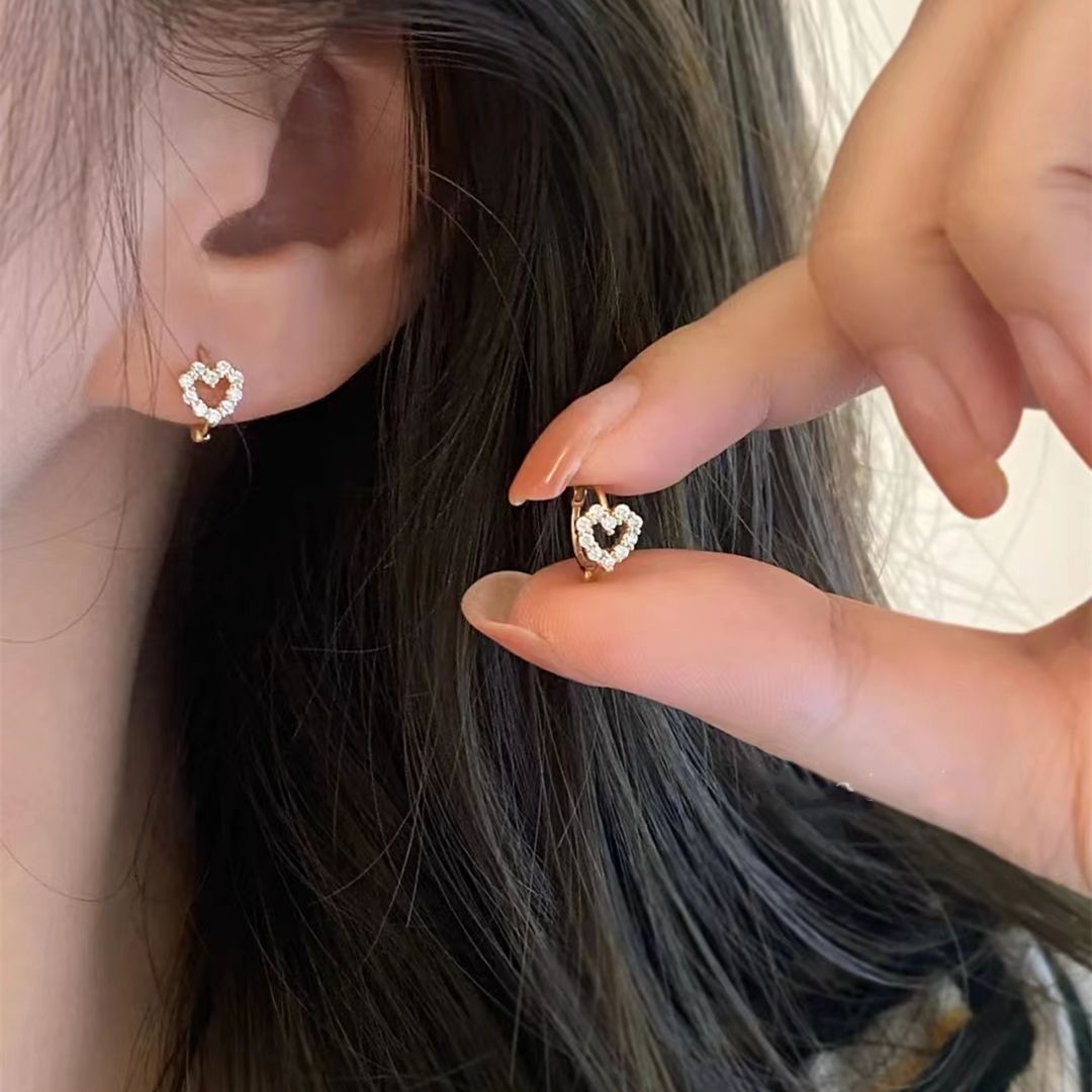 Women's Light Luxury Unique Vacation Style Exquisite Full Diamond Ear Earrings