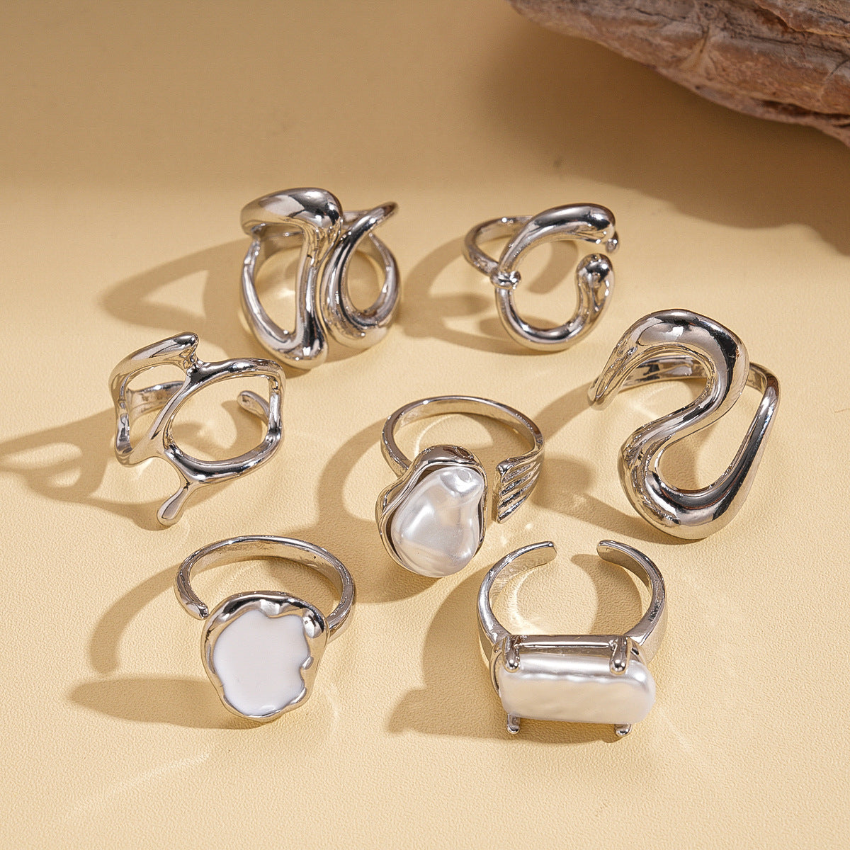 Rose Flower Love Pearl Light Luxury High Sense Ring