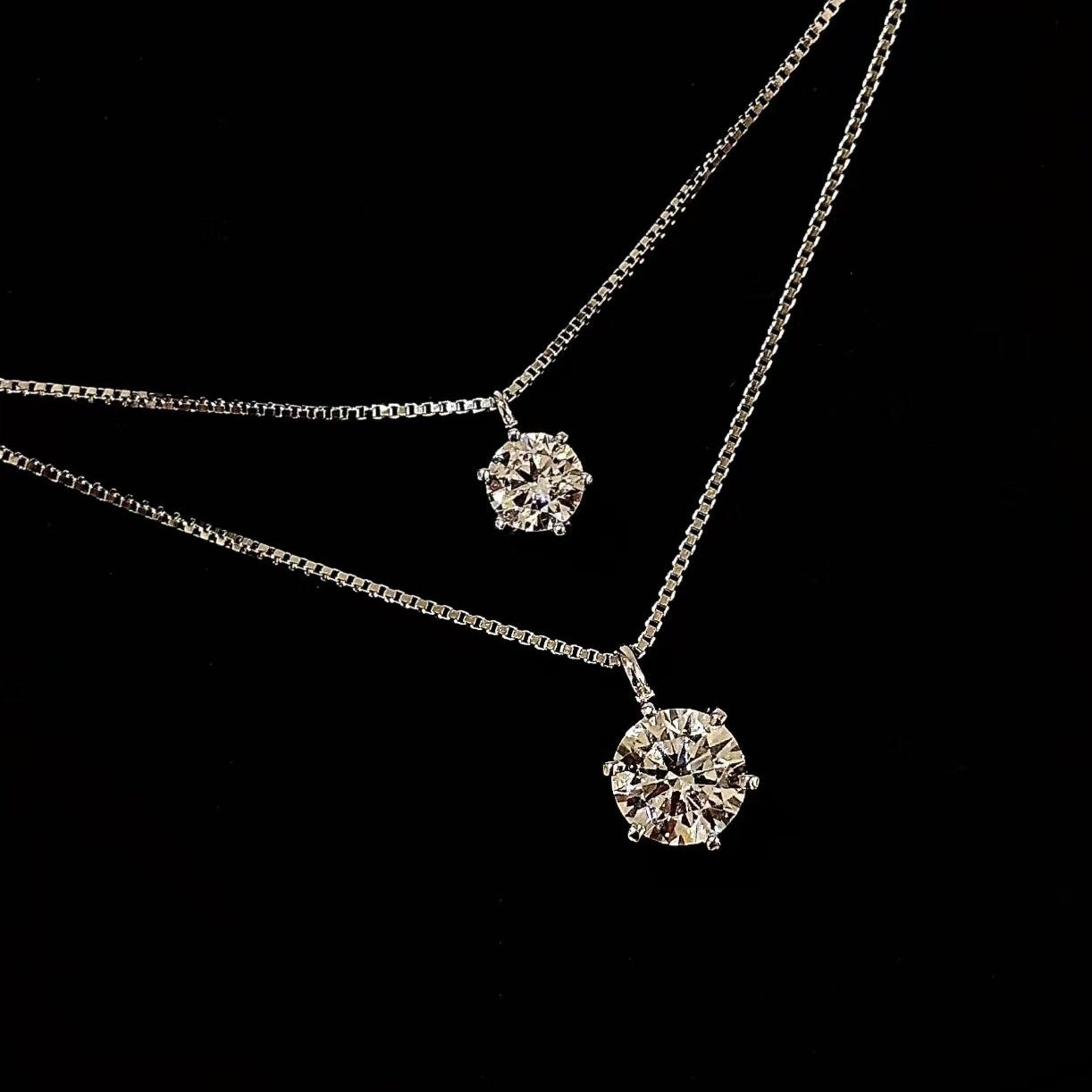 Women's Solitaire Light Luxury Minority High-grade Fashion Style Necklaces