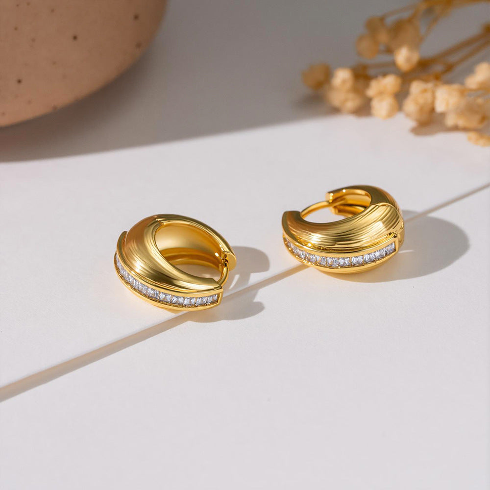 Luxury Temperament Copper Inlaid Zirconium Geometric Round Clip Trend Fashion Ear Buckle