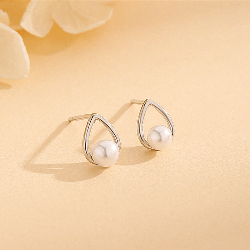 Water Drops Pearl Sterling Sier Small Delicate Indie Earrings