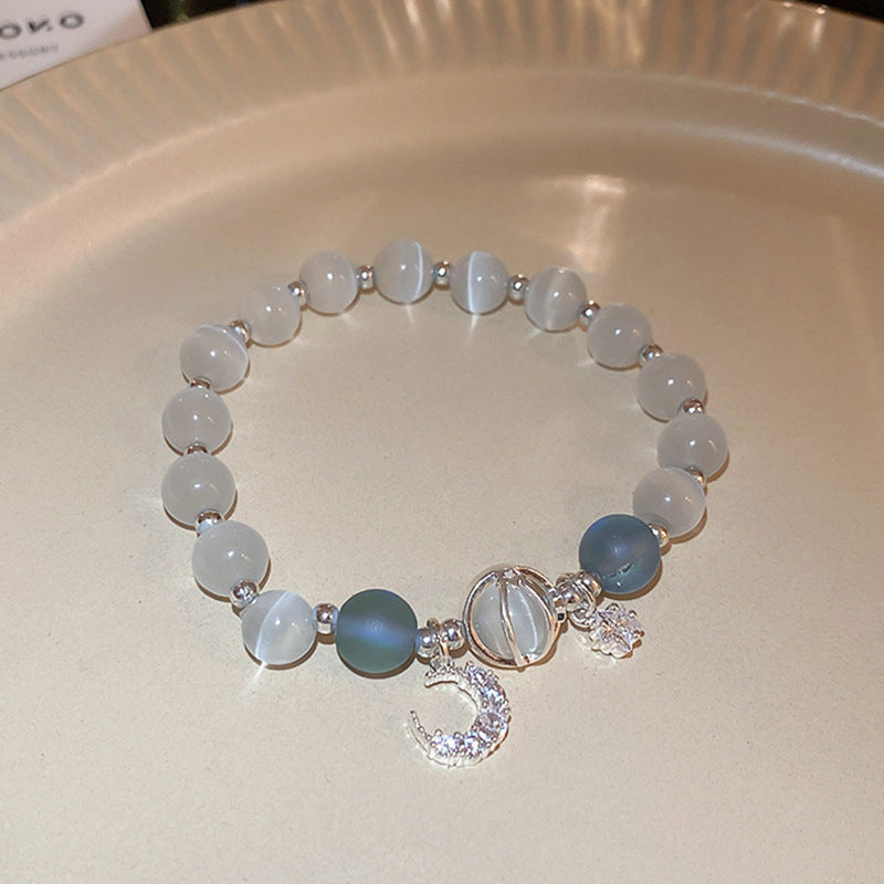 Women's Pearl Buckle French Fashion Design Retro Love Temperament Bracelets