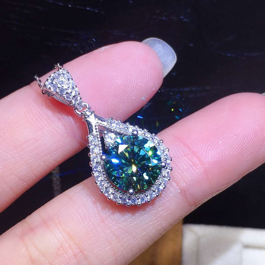 Imitation Maldives Blue Green Diamond Eight Hearts Arrows Pendants