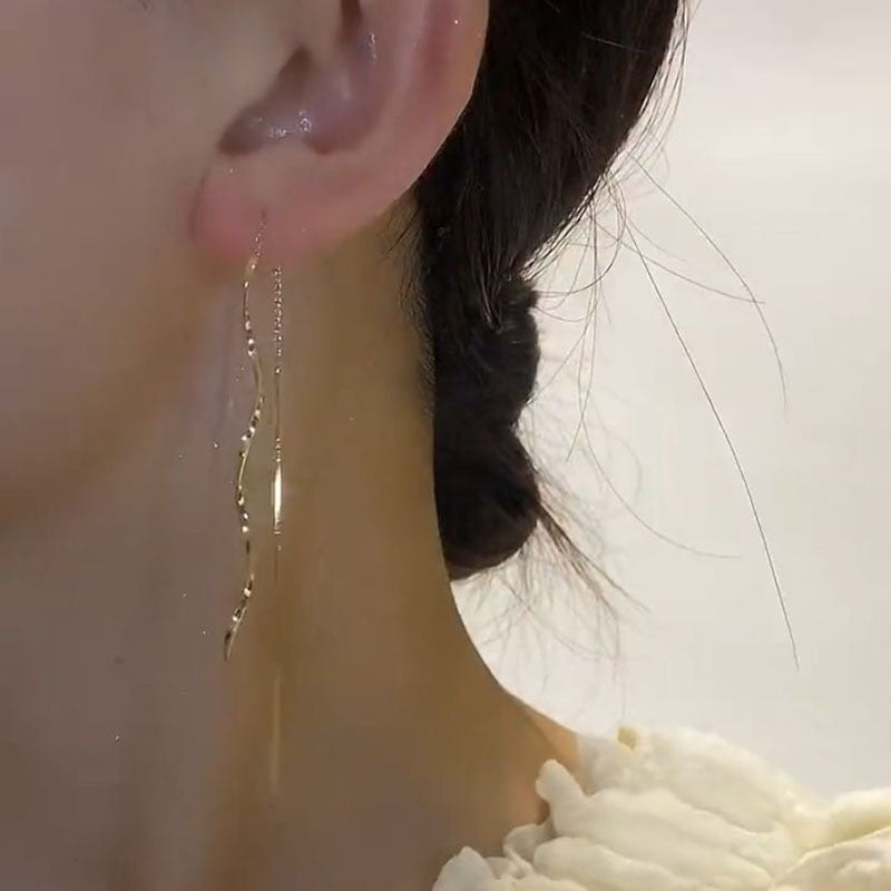 Women's Long Water Drop Tassel Fashionable Simple Snowflake Rings