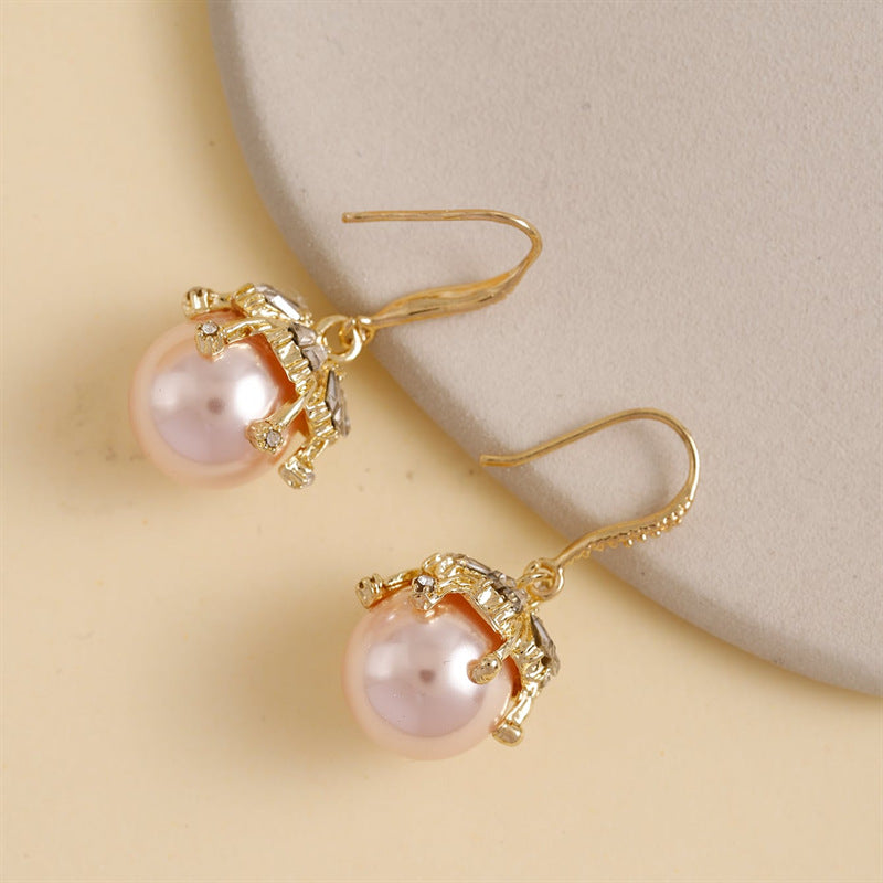 High-grade Pearl Trendy Niche Retro French Graceful Fashionable Earrings