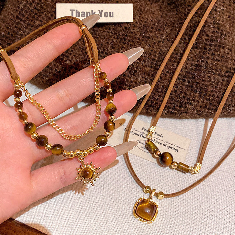 Women's Tiger Eye Sweater Chain High-grade Light Luxury Necklace