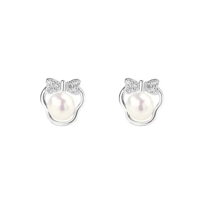 Sweet Bow Female Niche Minnie Shape Freshwater Pearl Temperament Earrings