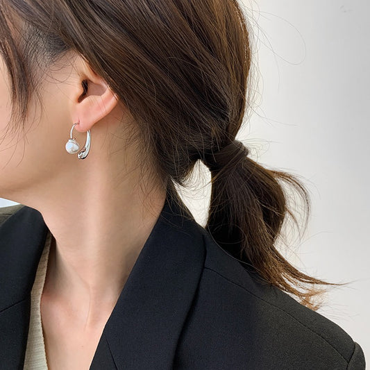 Women's Drop Pearl Light Luxury Simplicity Ear Clip Fashion Personalized Earrings