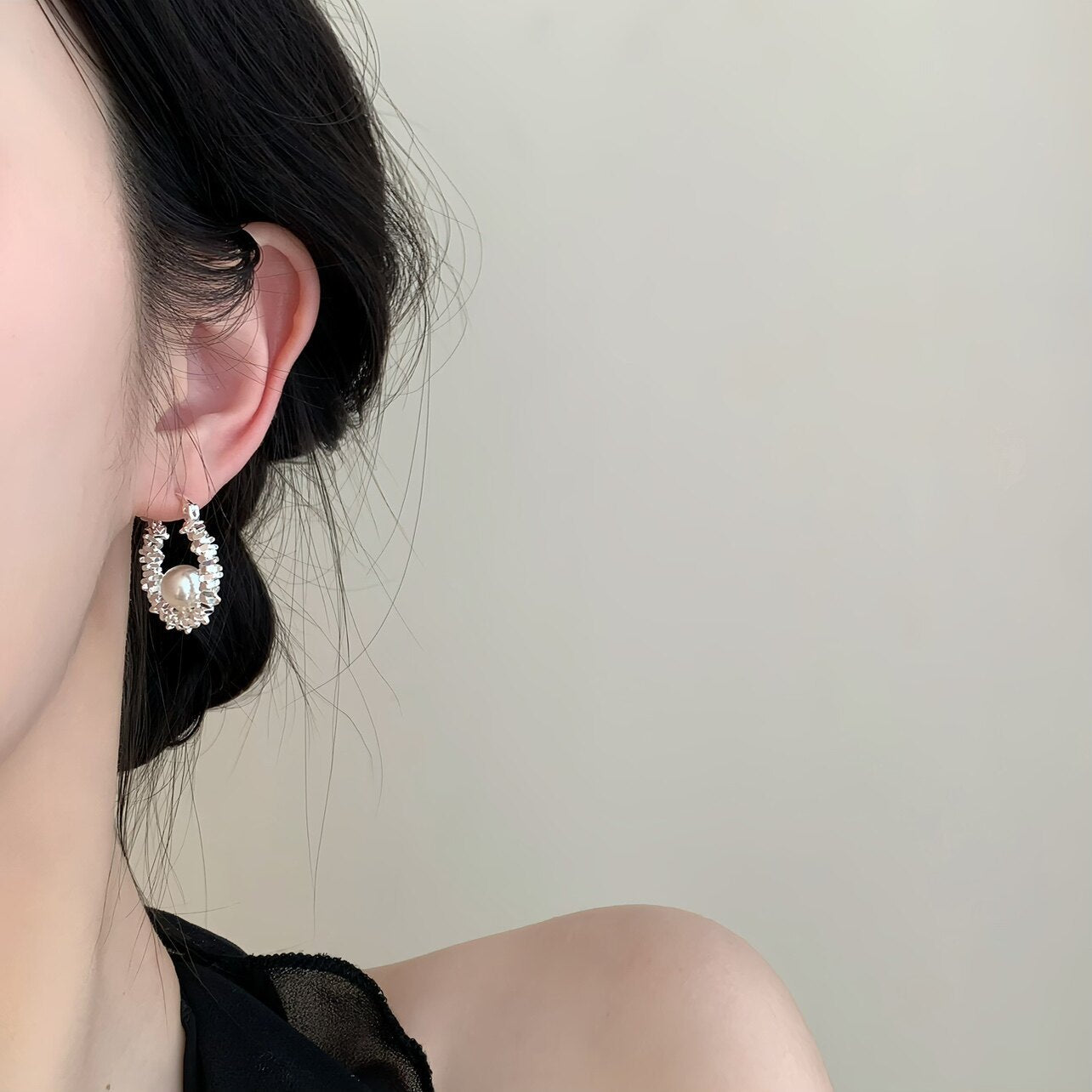 Women's Small Pieces Of Sier Ear Round Pearl For Exquisite Versatile Rings