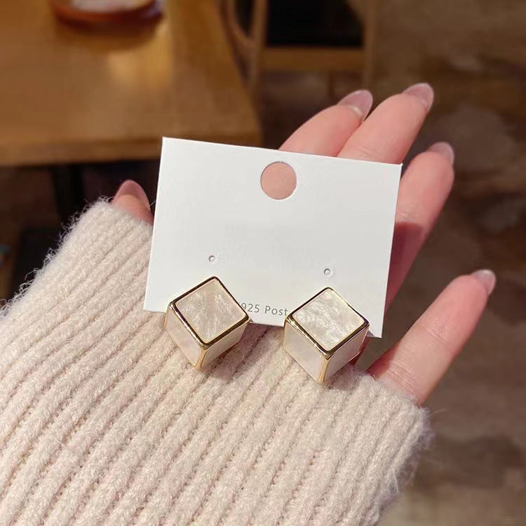 Women's Fashion Simple Three-dimensional Square Sier Needle Earrings