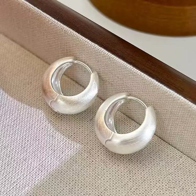 Collection Vintage Coffee Light Luxury High Sense Refined Rings