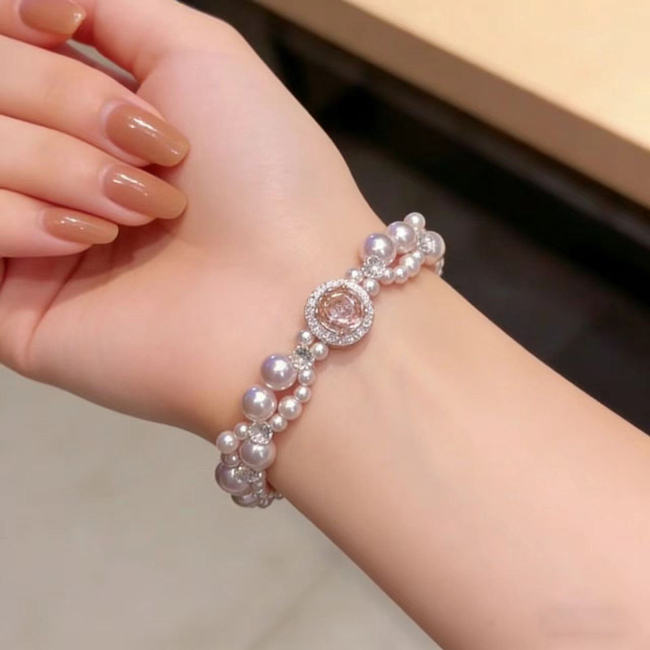Women's Manta Rose Cut Pearl Zircon Light Luxury Bracelet