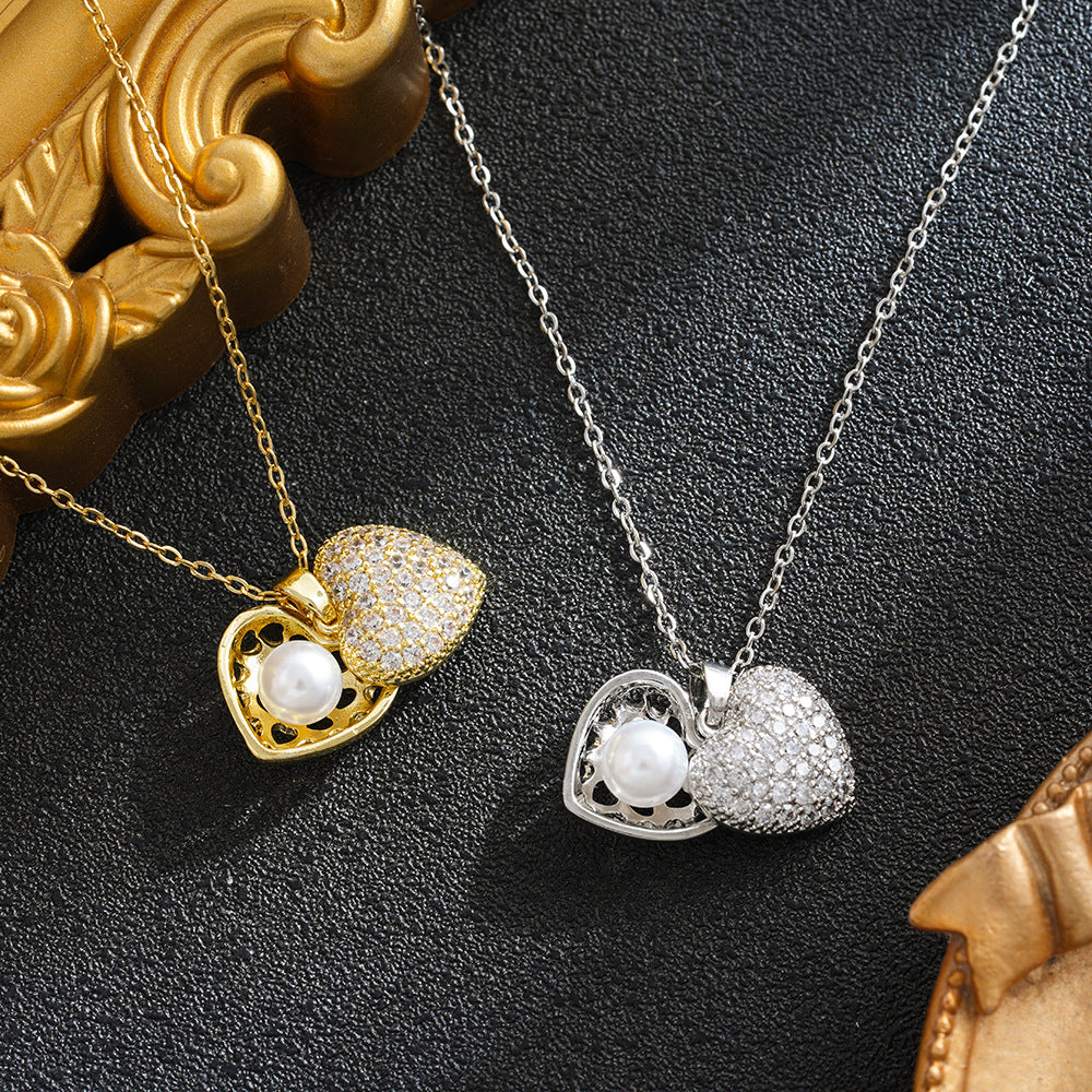 Women's Steel Light Luxury Temperament Gorgeous Peach Heart Pearl Shell Clavicle Necklace
