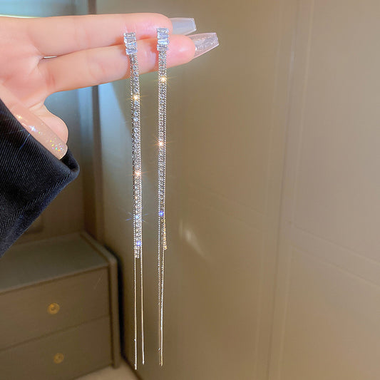 Zircon Letter Long Light Luxury High-grade Fashion Simple Earrings