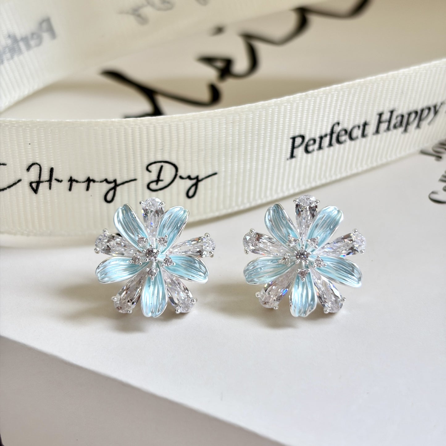 Daisy Vacation Style Sier Needle Sweet Earrings