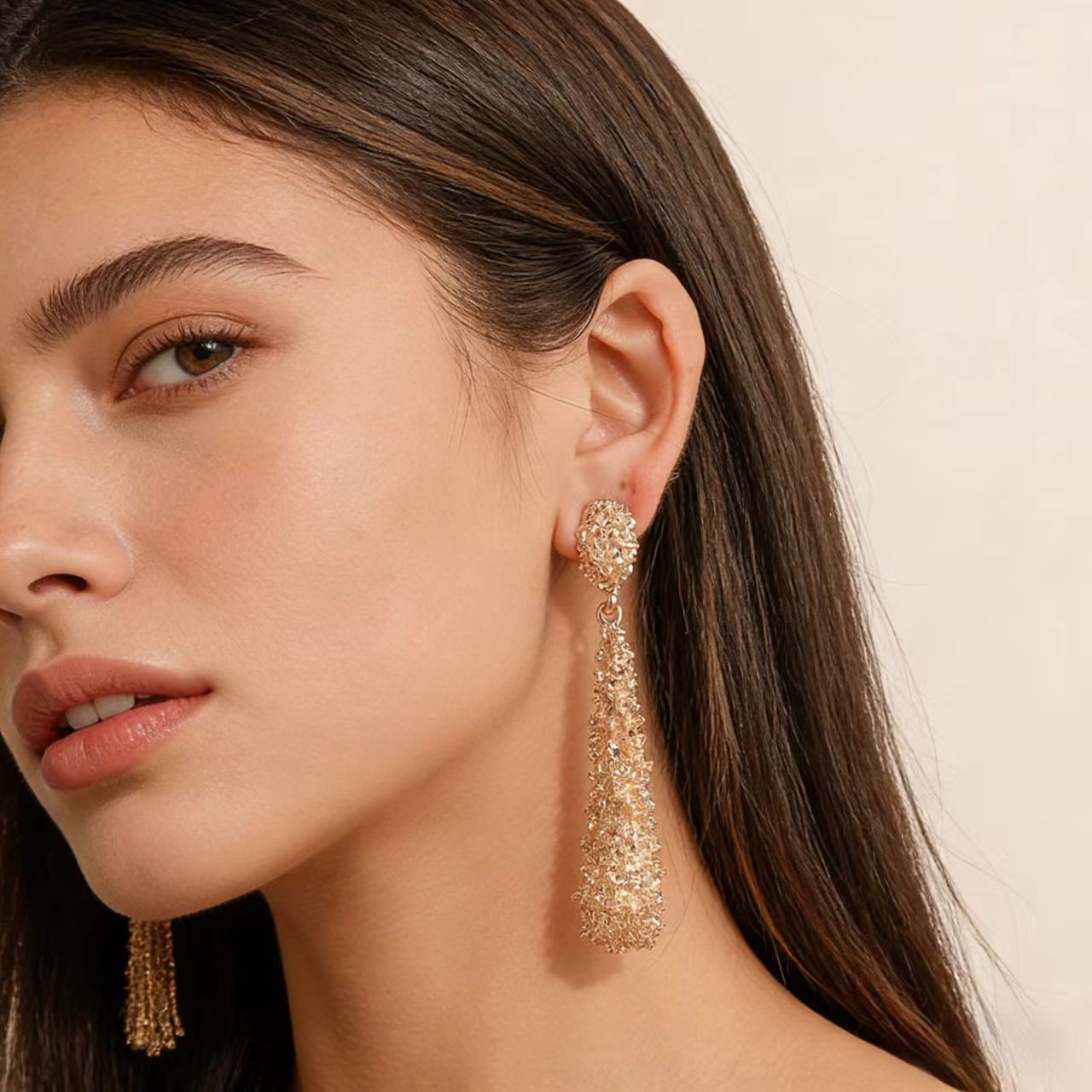 Exaggerated Alloy Frosted Long Eardrops Cold Wind Drop-shaped Stud Earrings