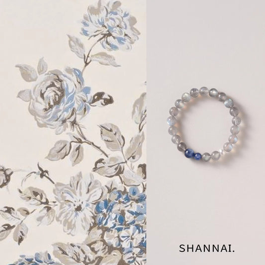 Women's Gray Moonstone Blue Crystal Simple Advanced Mood Stable Bracelets