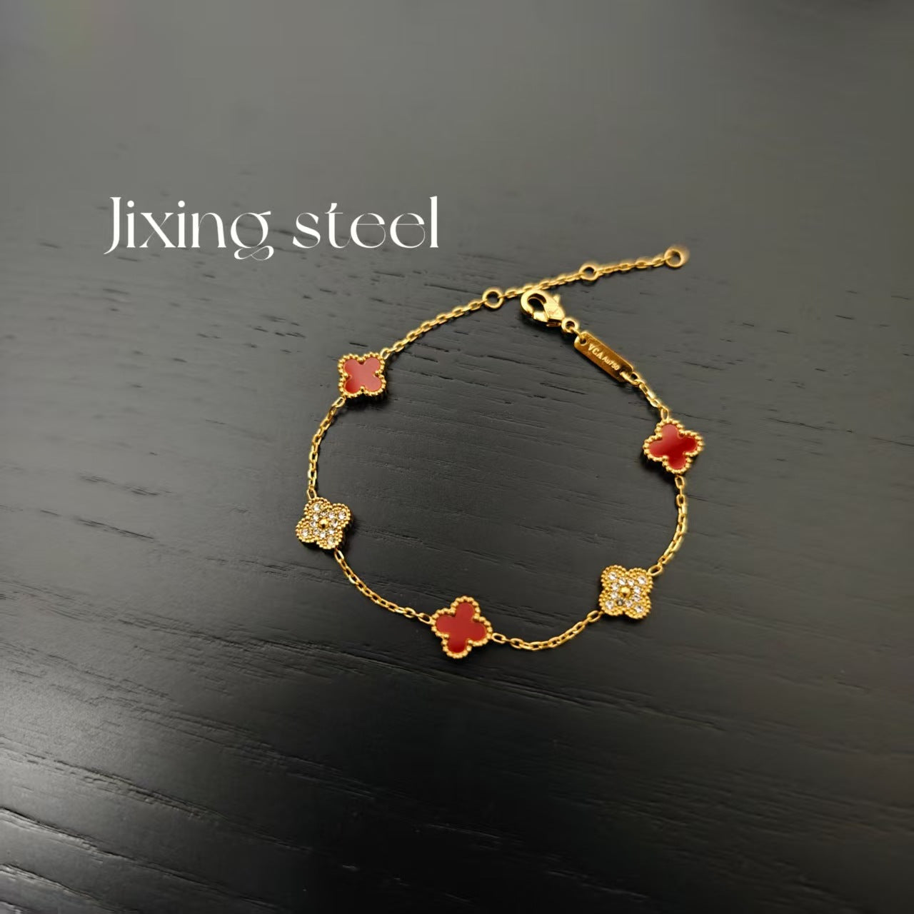 High Version V Pork Belly Four-leaf Clover Titanium Steel Bracelet