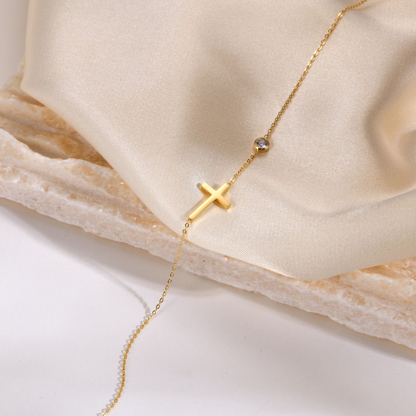 Women's Ornament Titanium Steel Cross Mini Single Zirconium Necklaces