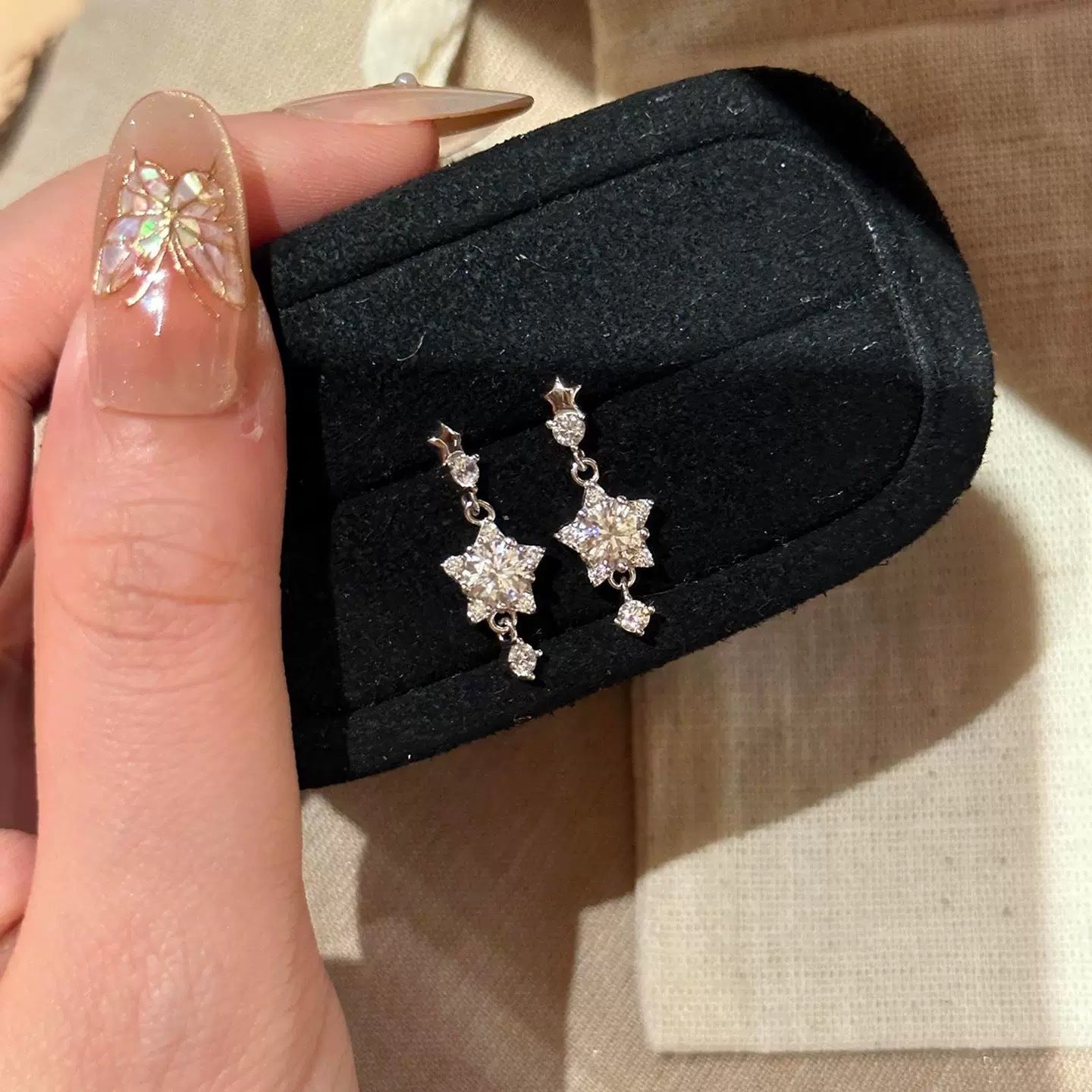 Flash Star Ear Five-pointed Bone Zircon Sweet Stud Earrings