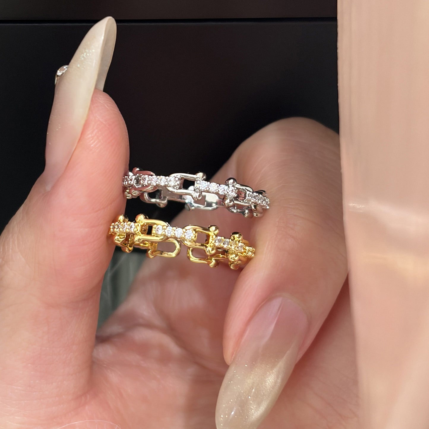 Simple Horseshoe Zircon Female Design Open Light Luxury Ring