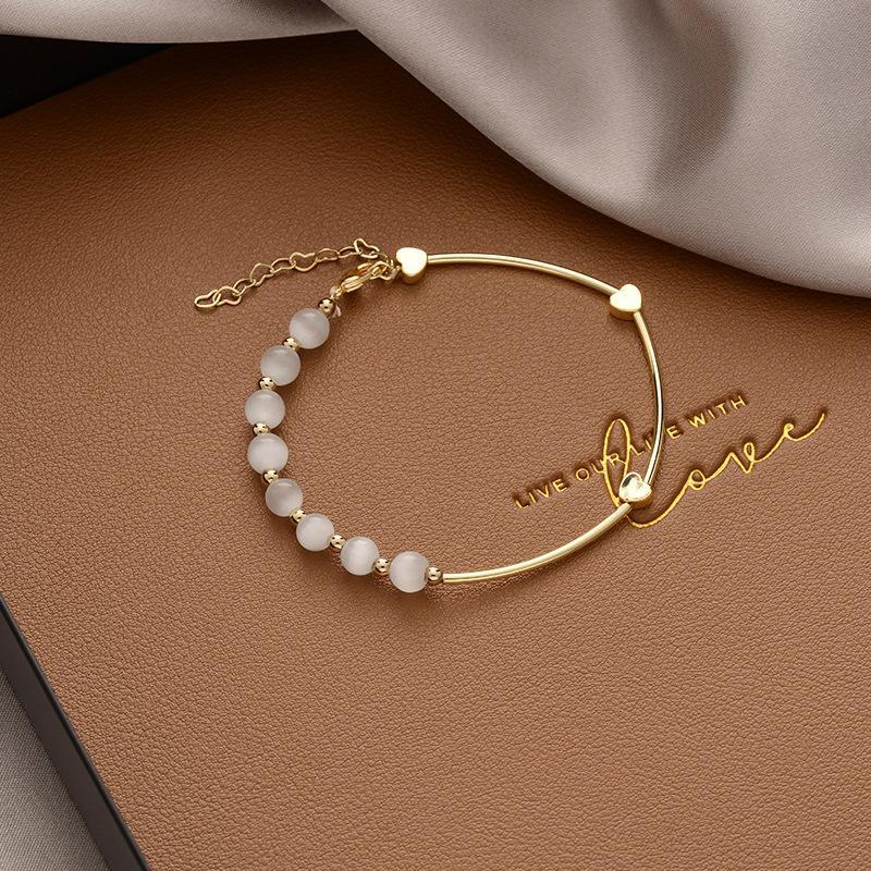 Women's Korean Pearl Simple Design Light Luxury Bracelets