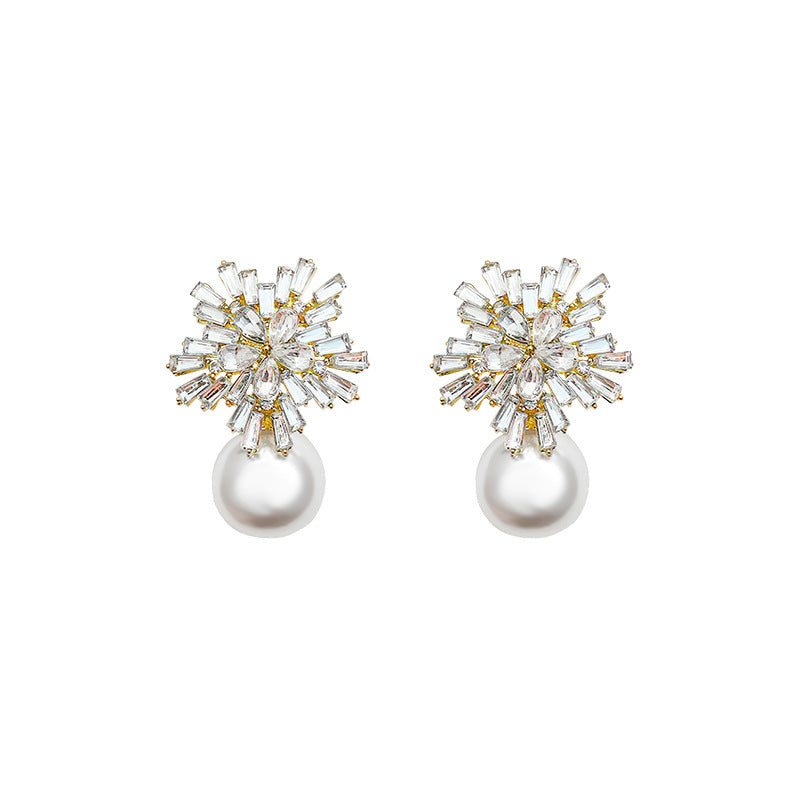 Needle Light Luxury Minority Refined Zircon Snowflake Temperamental Earrings