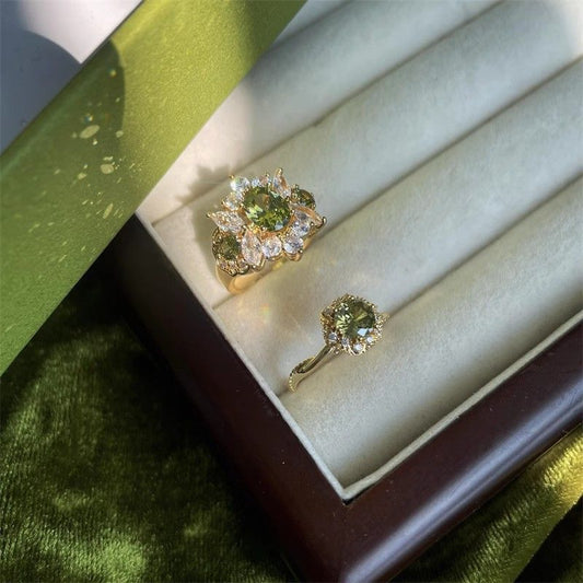 Olivine Emerald Retro Affordable Luxury High-grade Opening Adjustable Rings