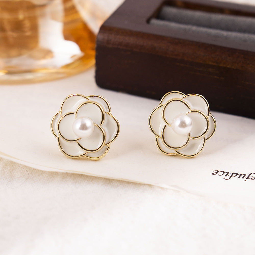 Women's Camellia Pearl Vintage Drop Oil Flower Elegant Graceful Stud Earrings