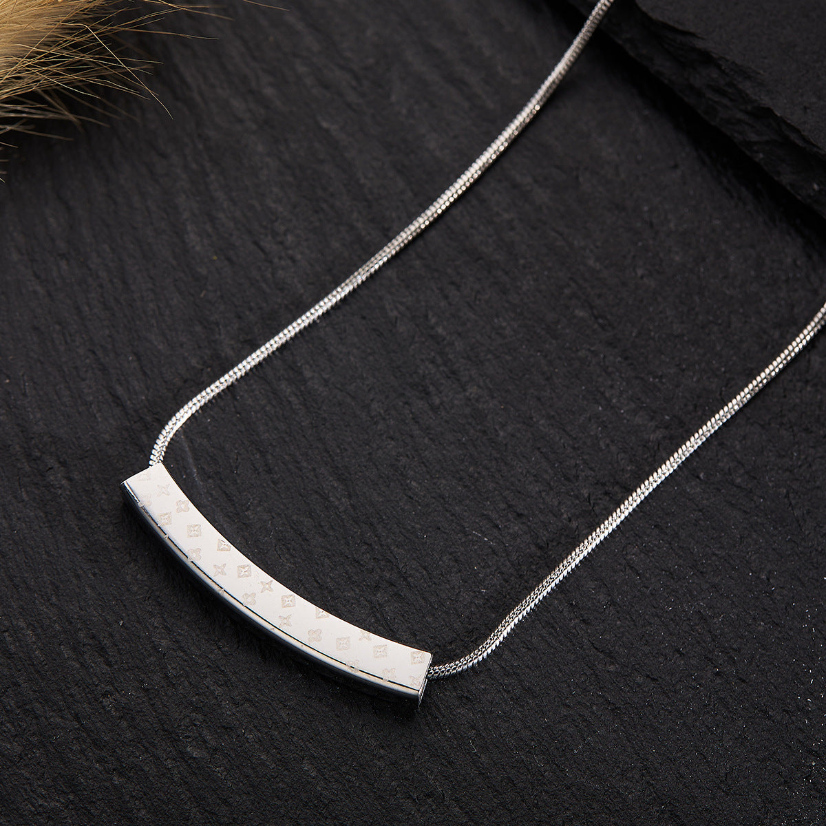 Sense Sier Titanium Steel Strip Female Fashion Necklaces