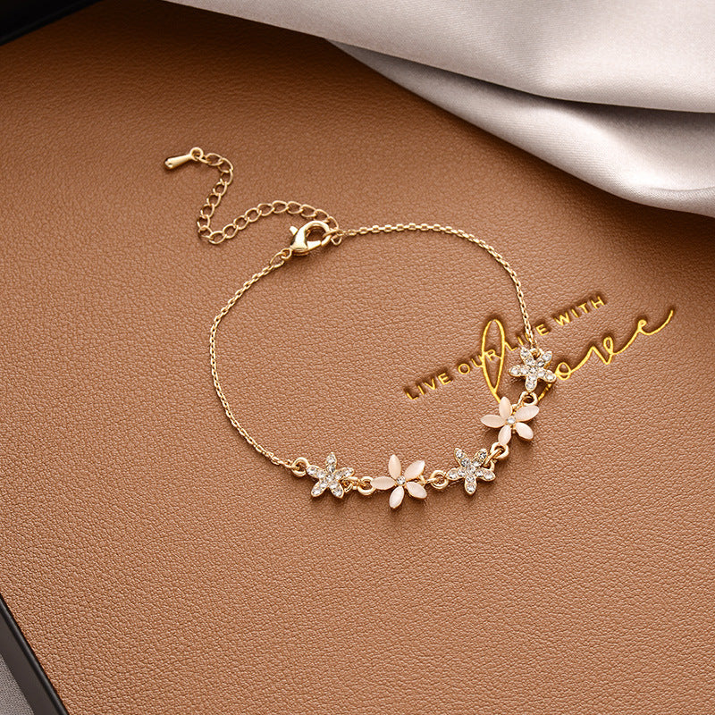 Vintage Pearl Female Style Design Simple Cold Bracelet